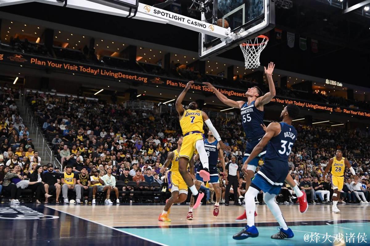 浓眉36+16詹皇16分 湖人击败森林狼迎赛季首胜 浓眉36+16詹皇16分 湖人击败森林狼迎赛季首胜